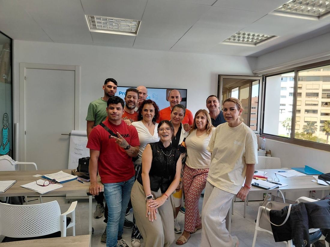 Grupo de la capacitación de inglés para atención al cliente realizada para Adecco